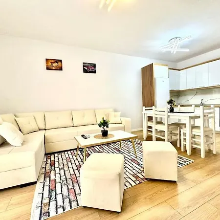 Apartament Rent Amici Apartamento Kamez